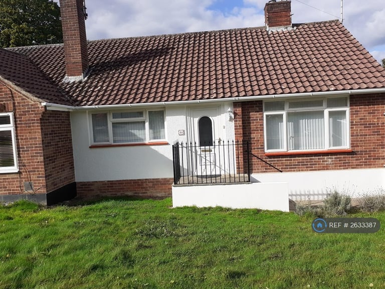 2 bedroom house in Farlington Avenue, Haywards Heath, RH16 (2 bed) (#2633387)