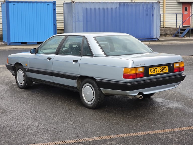 1990 Audi 100 2.3E 4dr SALOON Petrol Manual