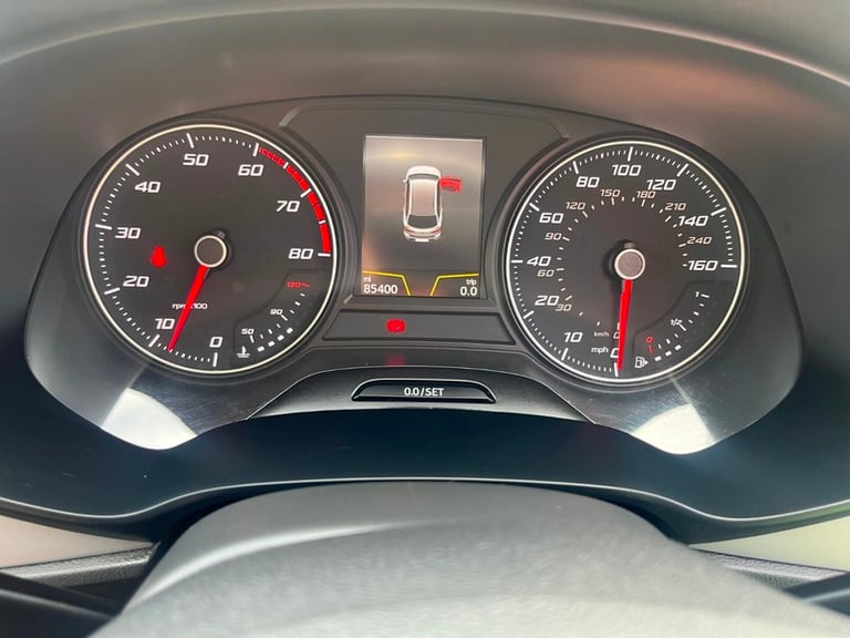 SEAT Leon 1.2 TSI SE Dynamic Technology ST 5dr Petrol Manual Euro 6 (s/s) (110 p