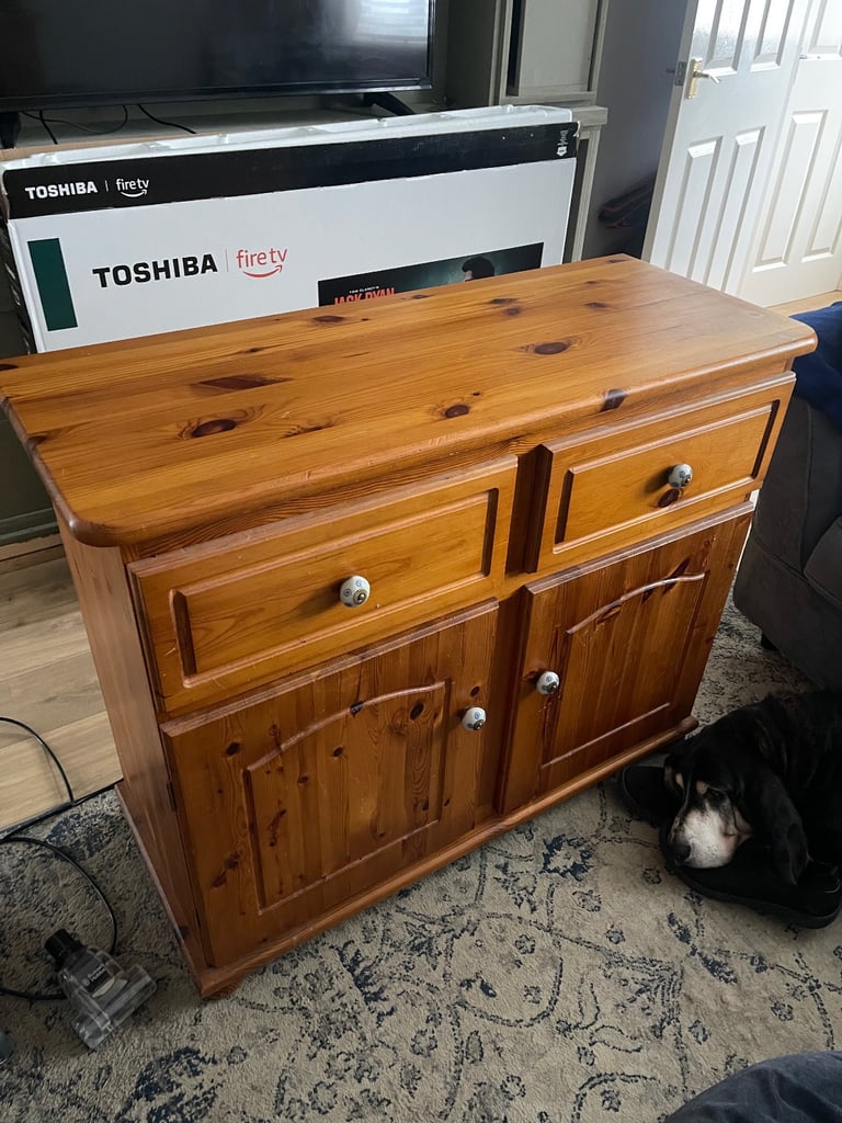 Sideboard 