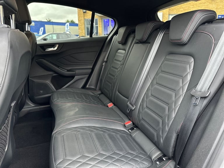 2022 Ford Focus 1.0 EcoBoost Hybrid mHEV 155 ST-Line Vignale 5dr HATCHBACK PETROL Manual