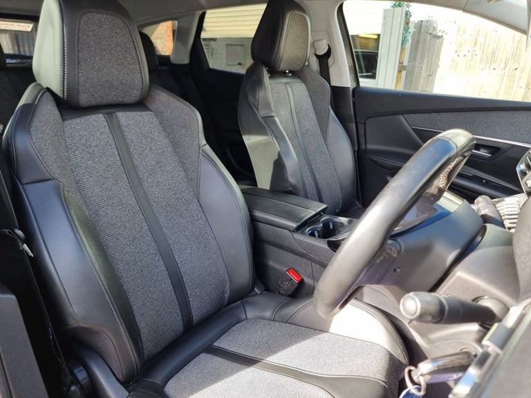 2020 Peugeot 3008 1.2 PureTech Allure SUV 5dr Petrol Manual Euro 6 (s/s) (130 ps) HATCHBACK Petro...