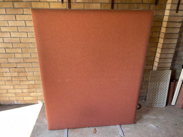 Free standing Acoustic Screen 