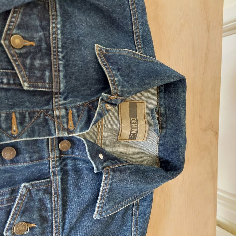 Ladies Denim Jacket Size 12/14 Unworn