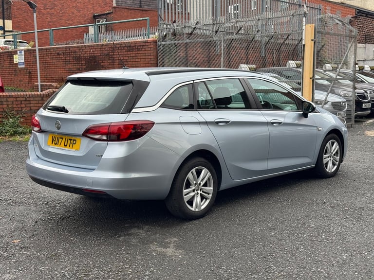2017 Vauxhall Astra 1.6 CDTi ecoFLEX Design Sports Tourer 5dr Diesel Manual