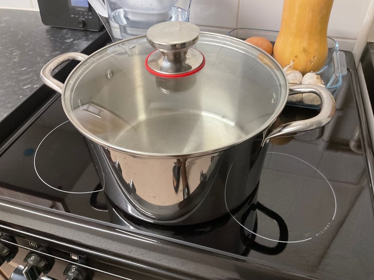 image for Stainless Steel Stock Pot 7.7Litres 