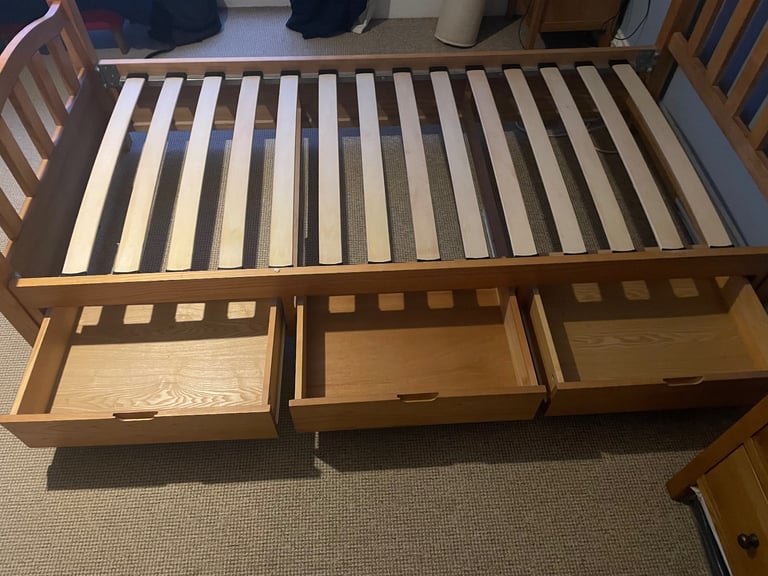 Solid Oak Single Bed Frame with 3 drawers