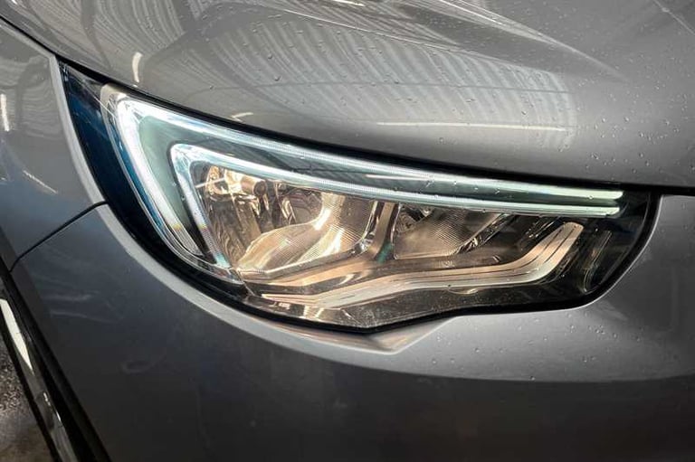 2018 Vauxhall Grandland X 1.5 Turbo D SE 5dr HATCHBACK DIESEL Manual