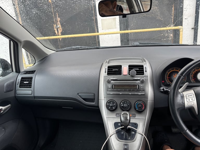 image for Toyota, AURIS, Hatchback, 2008, Semi-Auto, 1598 (cc), 3 doors