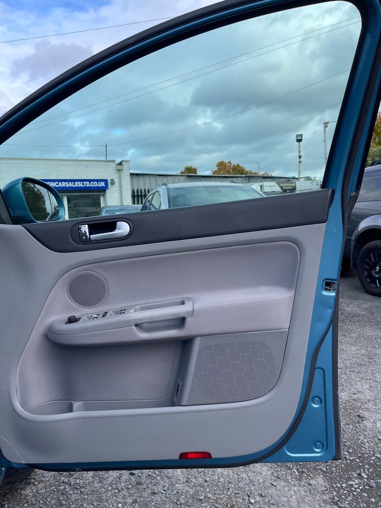 2006 Volkswagen Golf 1.9 TDI Sport Hatchback 5dr Diesel Manual (143 g/km  103