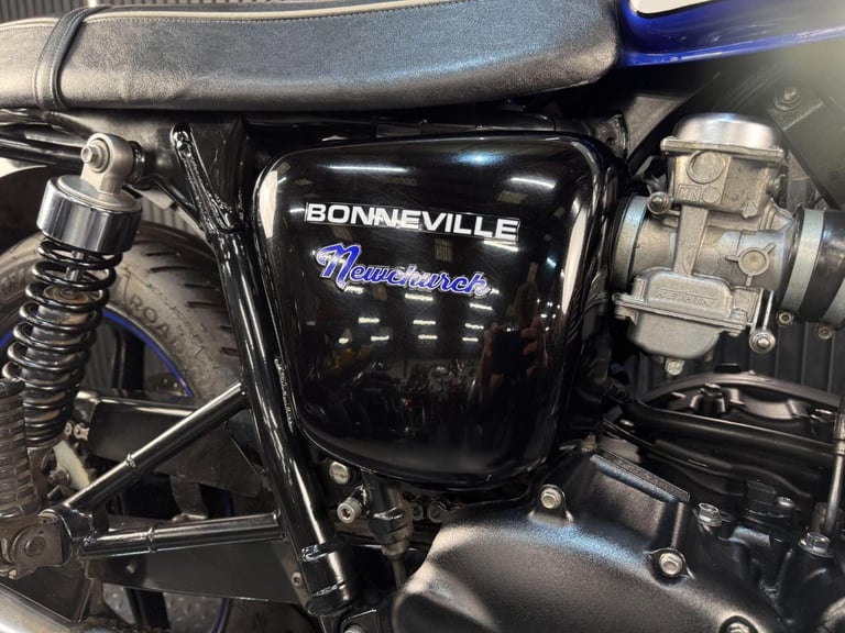 2015 Triumph Bonneville Newchurch 865