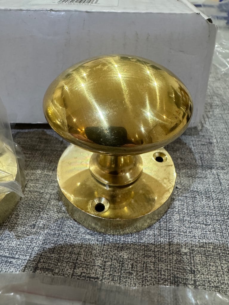 image for Brass knobs