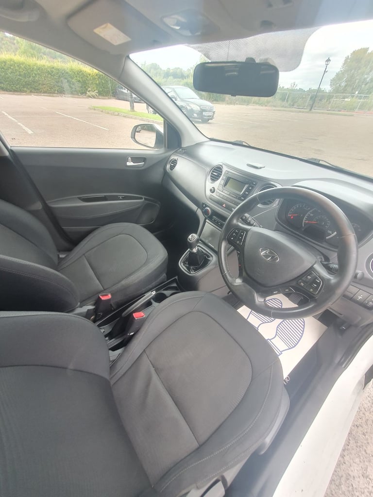Hyundai I10 Premium Long Mot Hatchback, 2017, Manual, 998 (cc), 5 doors