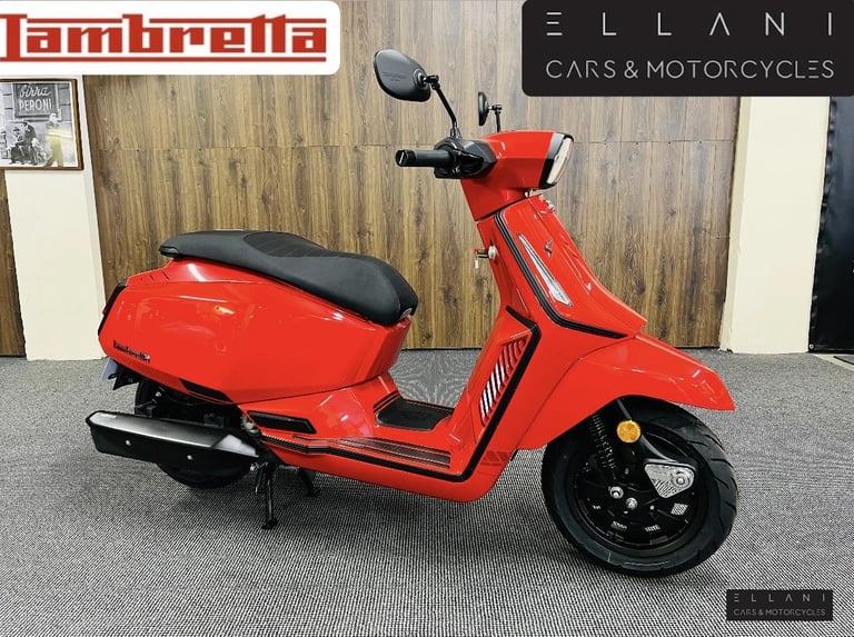 2025 Lambretta X 300 300 Scooter Petrol Automatic Euro 5 (25 ps) Scooter Petrol Automatic