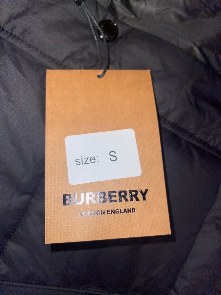 Burberry Puffer Coat Size S 