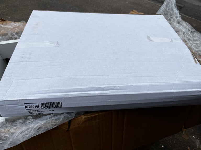 VeeBath Sphinx WC Back-to-Wall Toilet set