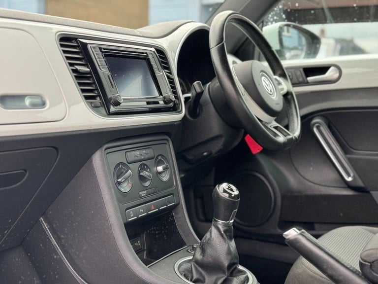 2015 Volkswagen Beetle 2.0 TDI 150 Design 3dr HATCHBACK DIESEL Manual