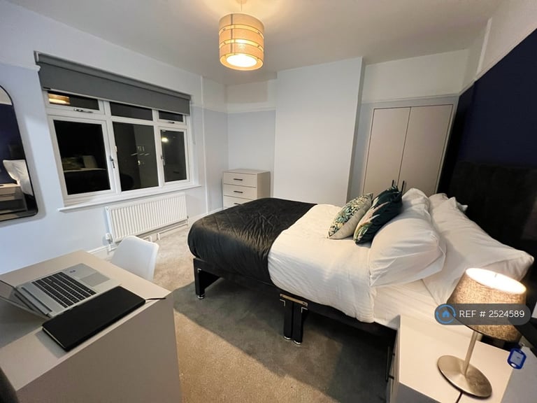 1 bedroom in Long Lane, Beeston, Nottingham, NG9 (#2524589)