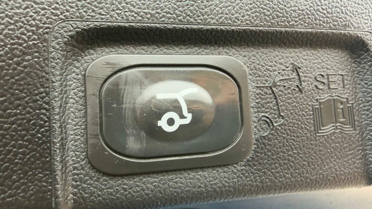  Ford Puma 1.0 EcoBoost Hybrid mHEV ST-Line 5dr Hatchback Petrol Manual