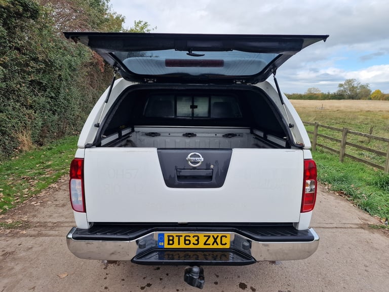 2014 Nissan Navara Automatic LWB 5 Seat Double Cab  Drives Perfect  12mth MOT