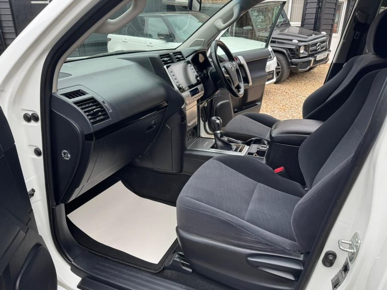 2022 Toyota Land Cruiser 2.8D Active SUV 3dr Diesel Auto 4WD Euro 6 (s/s) (204 ps) ESTATE Diesel ...