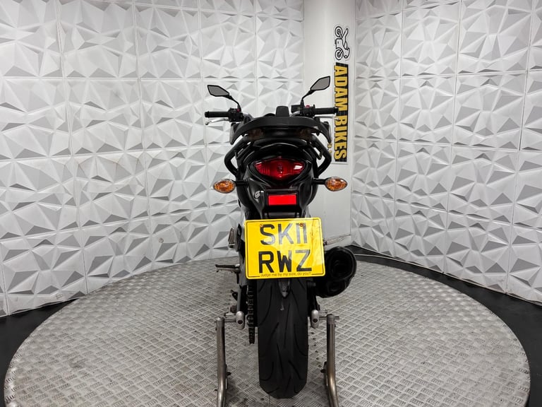 2011 Suzuki Gladius 650 | *WARRANTY PROVIDED*