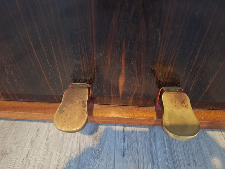 Upright Piano – Monington & Weston (Tuned, Ready to Play)