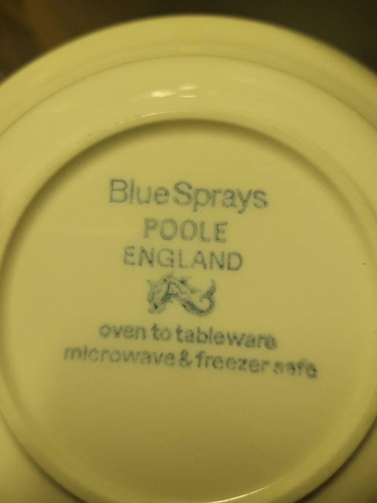 POOLE DORSET BLUE SPRAYS  6" BOWLS X 6 -   PERFECT 