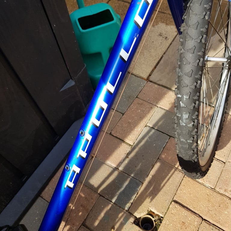 Apollo Commuter Bicycle