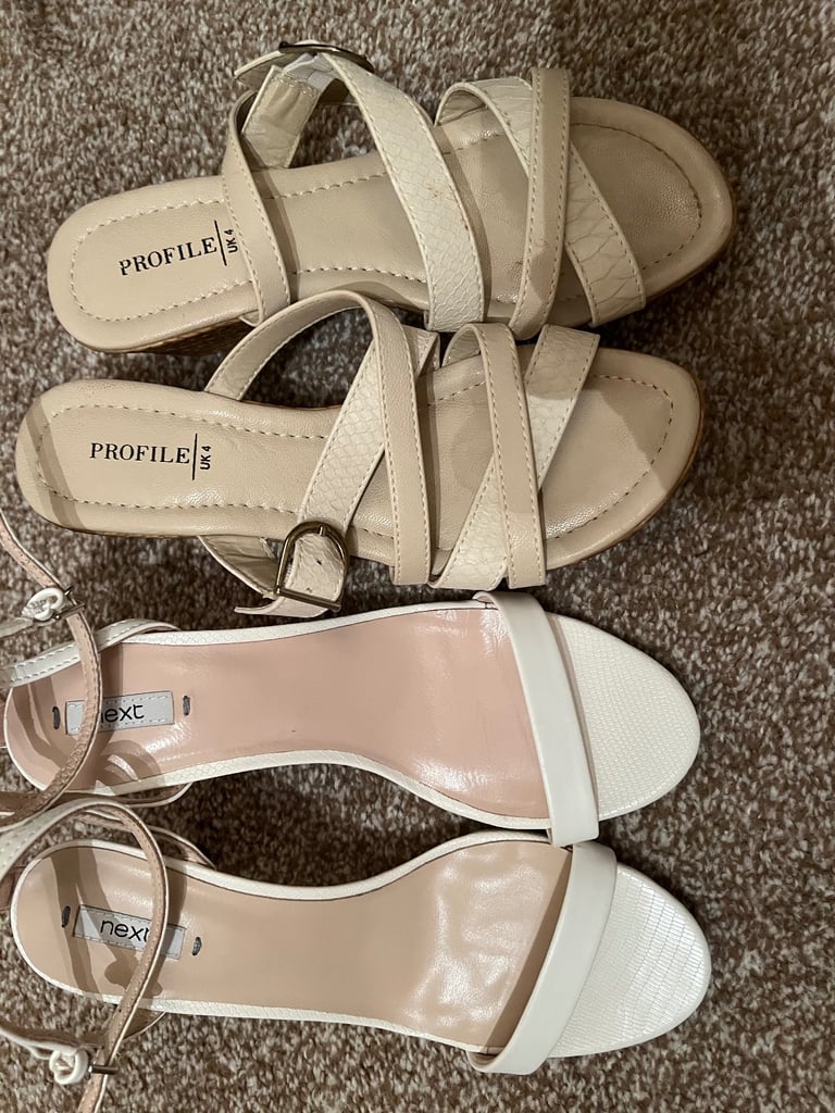 image for Ladies shoes size 4