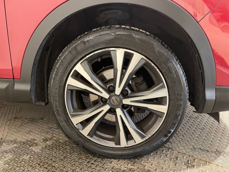 2018 Nissan Qashqai 1.2 DIG-T N-Connecta SUV 5dr Petrol Manual Euro 6 (s/s) (115 ps) HATCHBACK Pe...