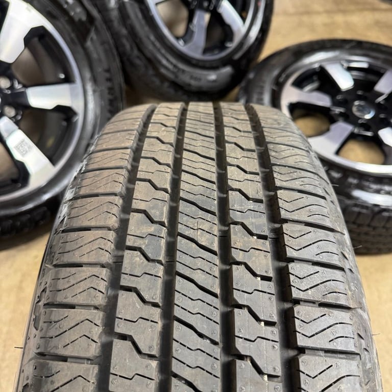 18'' GENUINE VW AMAROK 2024 DELIVERY MILES ALLOY WHEELS TYRES ALLOYS RANGER 6X139.7