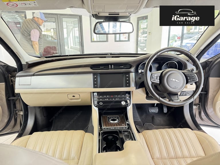 2016 Jaguar XF 2.0d Portfolio Saloon 4dr Diesel Auto Euro 6 (s/s) (180 ps) Saloon Diesel Automatic