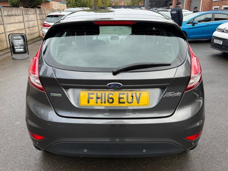 2016 Ford Fiesta 1.0T EcoBoost Zetec Hatchback 5dr Petrol Powershift Euro 6 (100 ps) Hatchback Pe...