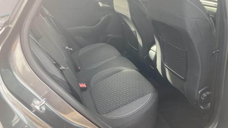 2022 Ford Puma 1.0 EcoBoost Hybrid mHEV Titanium 5dr Petrol Hatchback Hatchback Petrol Manual