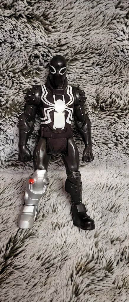 Marvel Agent Venom Figure
