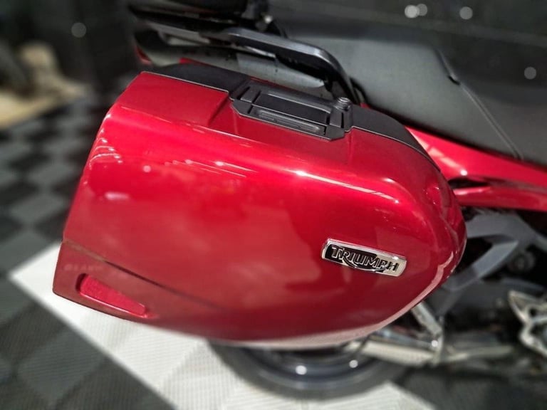 2013 13 TRIUMPH SPRINT GT 1050 ABS FINANCE SPECIALISTS APPLY NOW