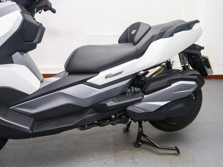 2022, '22 BMW C400 GT Scooter. A2 Legal scooter. ONLY 600 MILES. £6,395