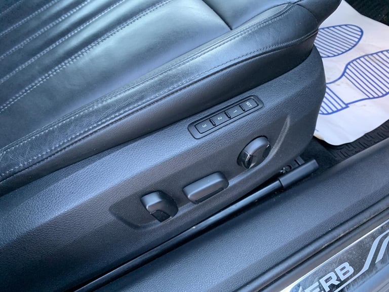 2018 Skoda Superb 2.0 TDI SE L Executive Hatchback 5dr Diesel Manual Euro 6 (s/s) (150 ps) Hatchb...