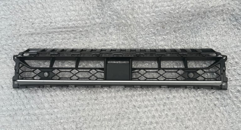 image for GENUINE AUDI Q2 S LINE FACELIFT  2021-ON FRONT LOWER GRILLE GENUINE 
