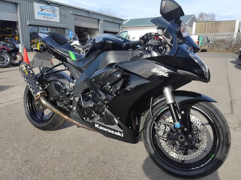 2009 09 KAWASAKI ZX 1000 ZX10 E9F BLACK SPORT BIKE NEW MOT HPI CLEAR