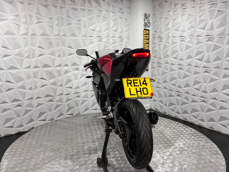2009 Yamaha YZF-R125 | *WARRANTY PROVIDED*