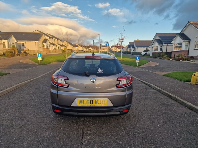 Renault, MEGANE, Estate, 2010, Manual, 1870 (cc), 5 doors