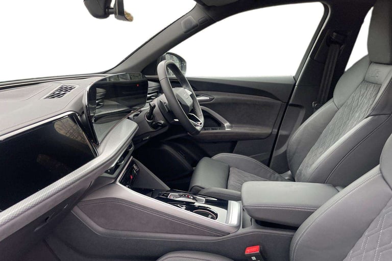  Audi Q5 2.0 TDI Quattro Edition 1 5dr S Tronic SUV Diesel Automatic