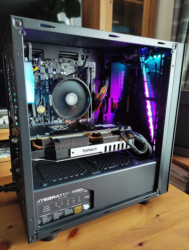 Ryzen 7 gaming PC. 8 cores/16 threads, GTX 980Ti, 16 GB RAM, SSD/HDD. 