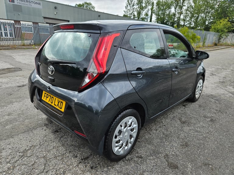 2020 70 TOYOTA AYGO 1.0 VVT-i X-Play TSS 5dr Damaged Salvage