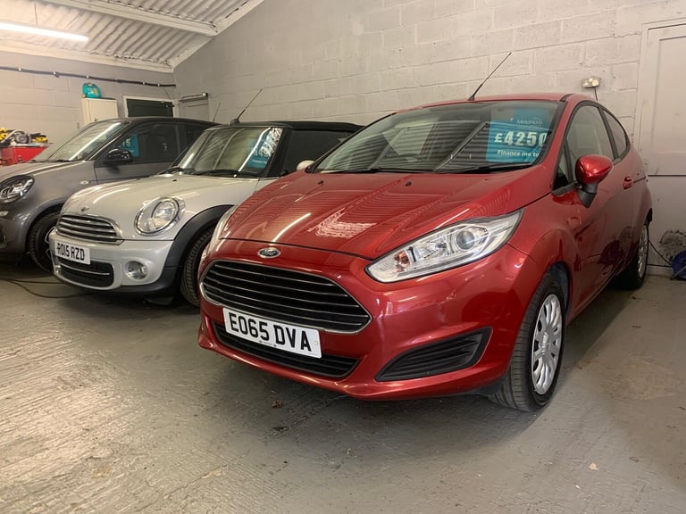 FORD FIESTA 1.5 TDCi Style Hatchback 3dr Diesel Manual Euro 6 (75 ps) 2015