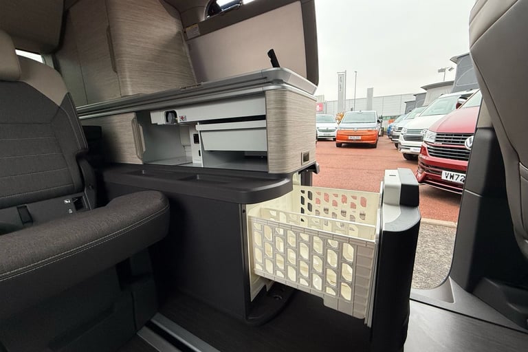 2025 Volkswagen California T7 2.0 TSI Ocean 5dr DSG 204PS DSG Camper Van PETROL Automatic