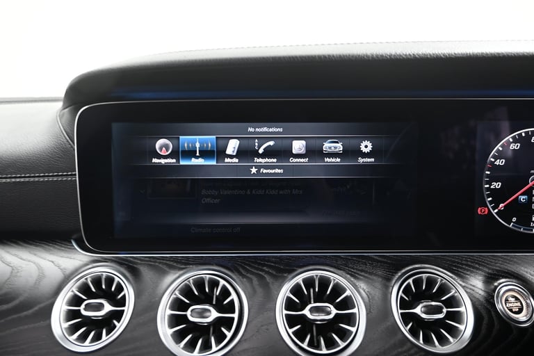 2017 Mercedes-Benz E Class 2.0 E220d AMG Line (Premium Plus) G-Tronic+ Euro 6 (s/s) 2dr COUPE Die...