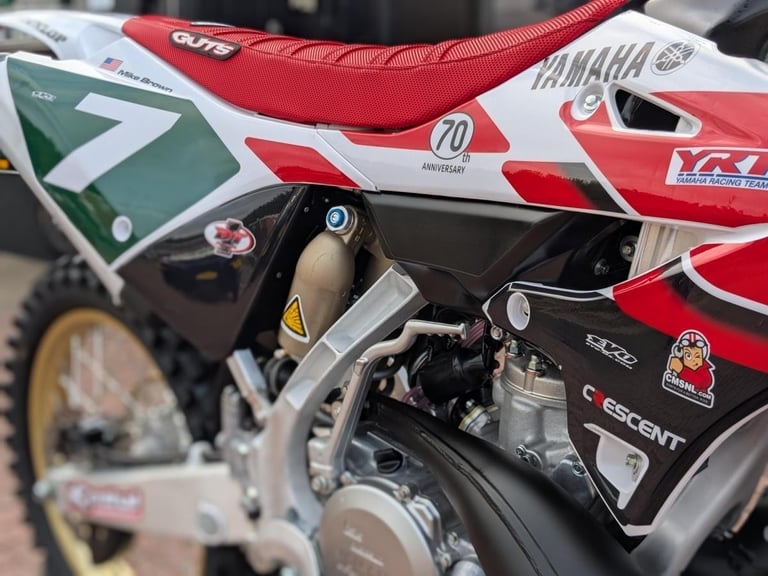 YAMAHA YZ 250 2 STROKE - 70TH ANNIVERSARY DOC WOB VMXDN REPLICA - MIKE BROWN